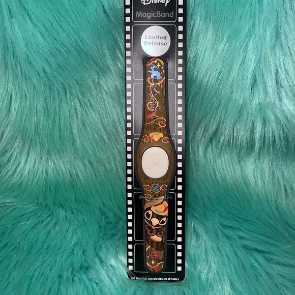 Stitch Crashes Pinocchio Magicband Unlinked - Picture 2 of 5